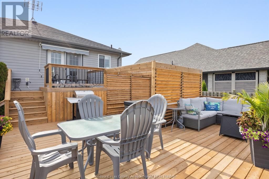 247 COLUMBUS DRIVE Image 45