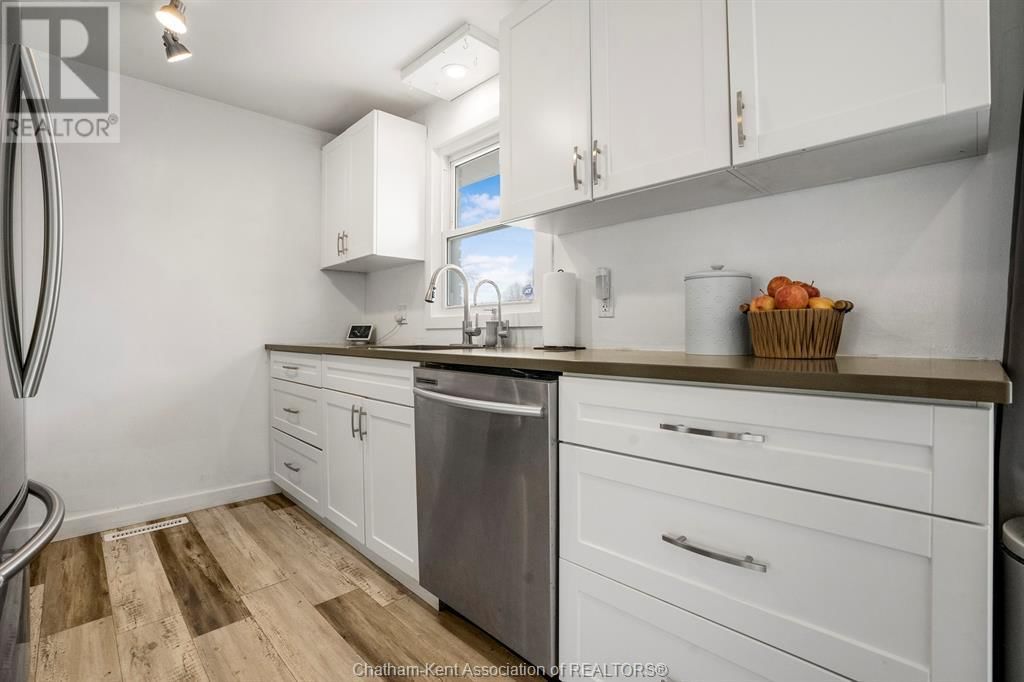 132 BERRY STREET Image 14