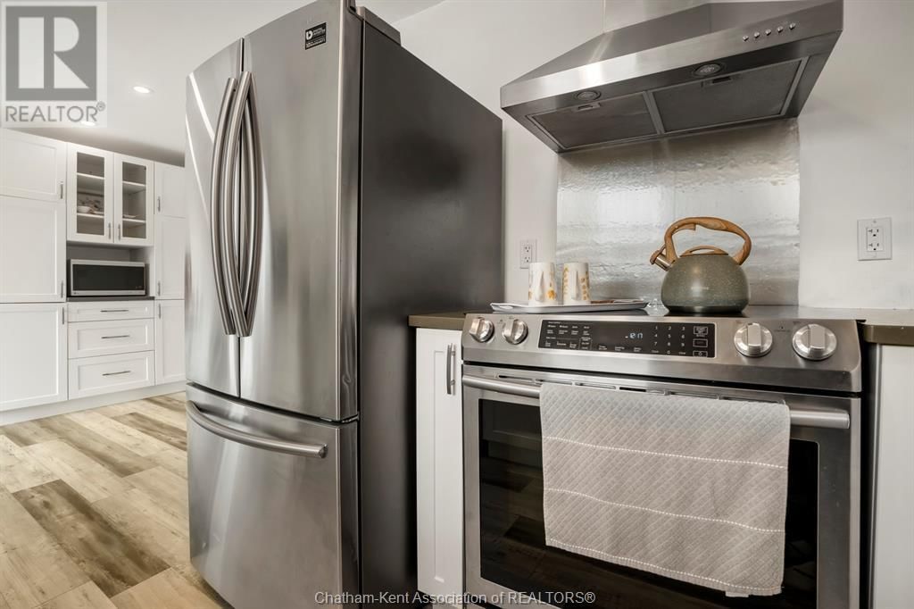 132 BERRY STREET Image 16