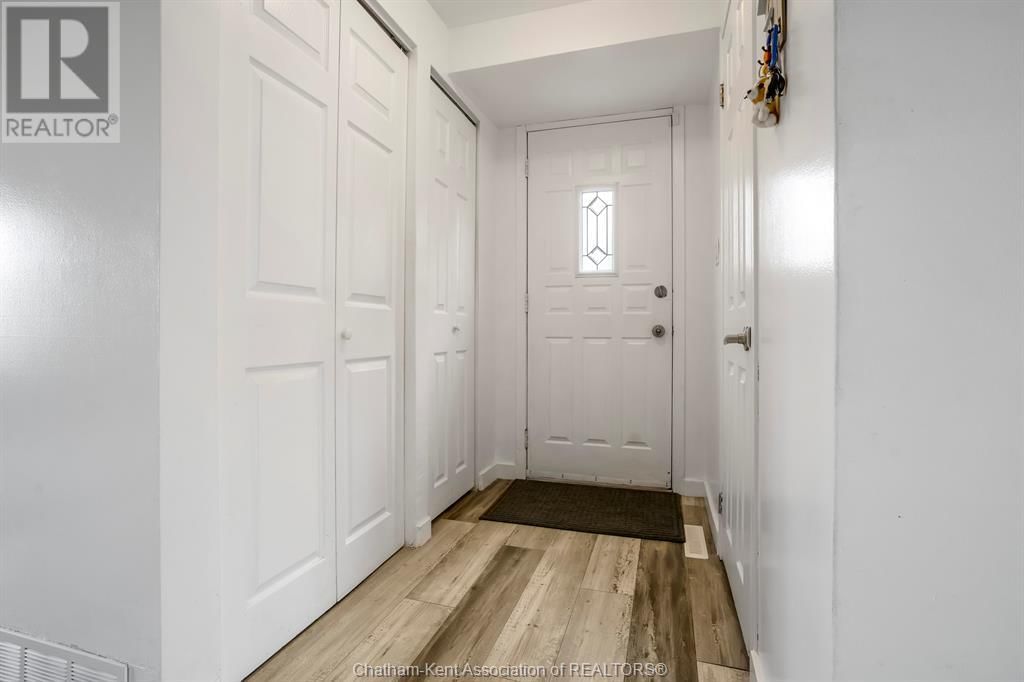 132 BERRY STREET Image 4