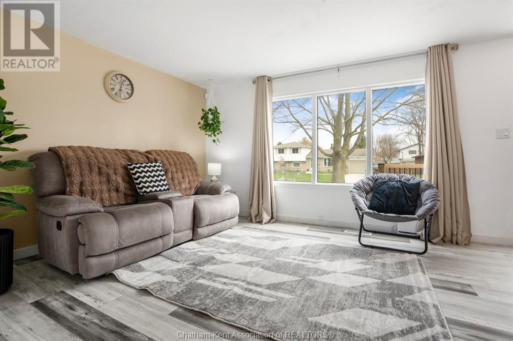 132 BERRY STREET Image 5