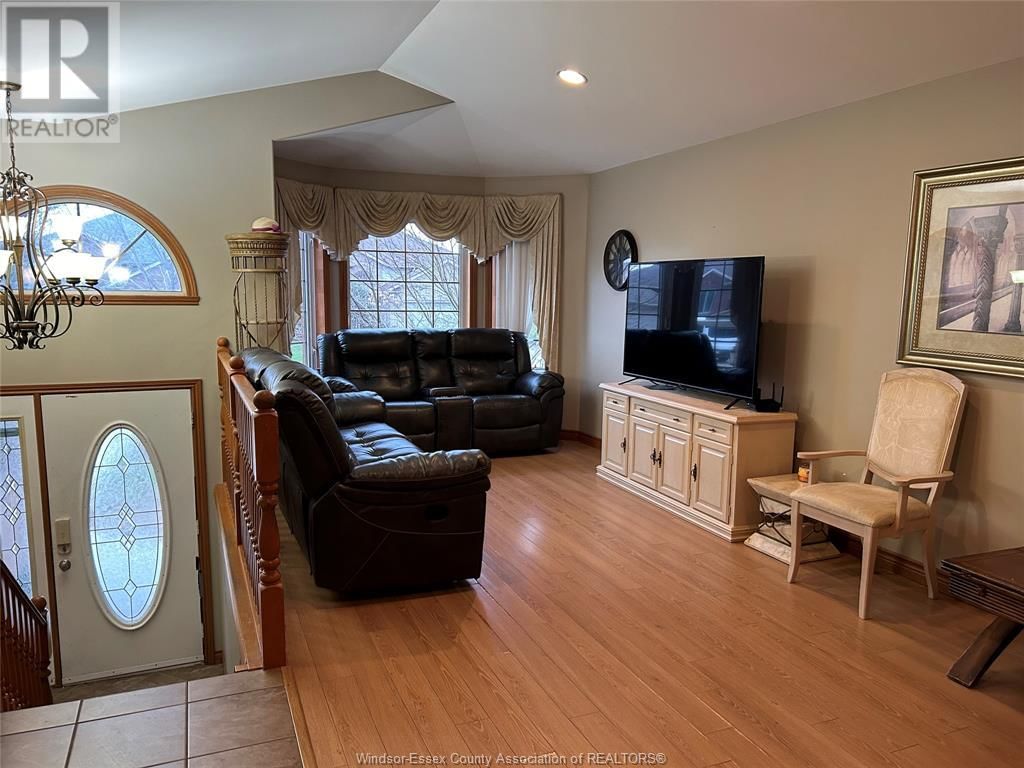 4138 SPAGO Image 3
