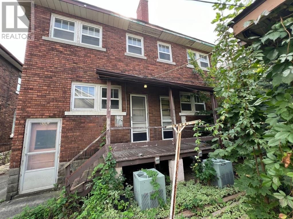 770-778 GILES BOULEVARD EAST Image 4