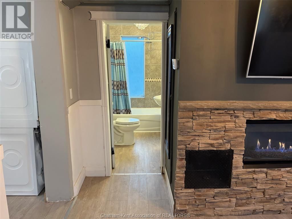 87 JEFFREY STREET Image 22