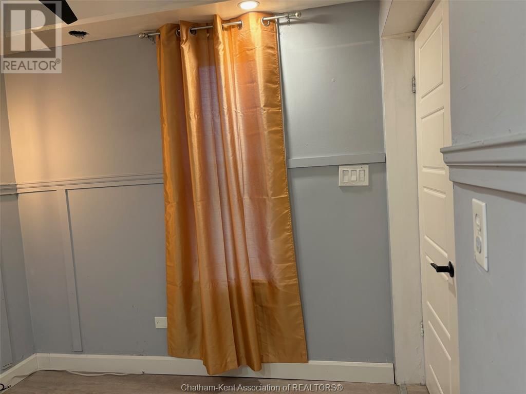 87 JEFFREY STREET Image 27