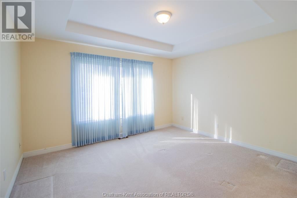 3 CROCUS COURT Image 12