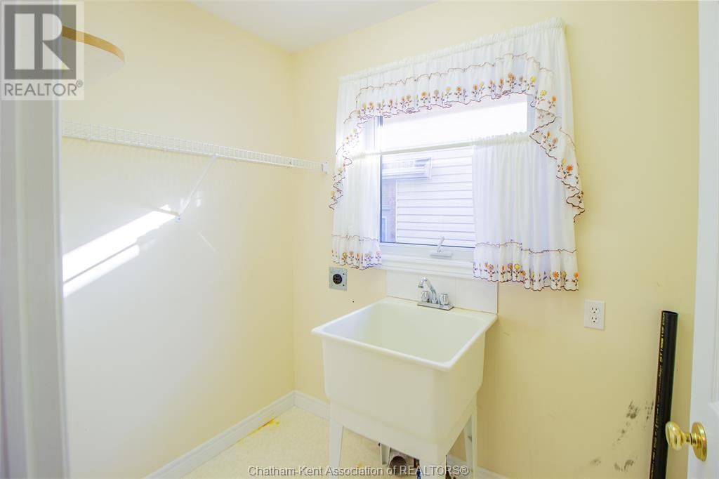 3 CROCUS COURT Image 27