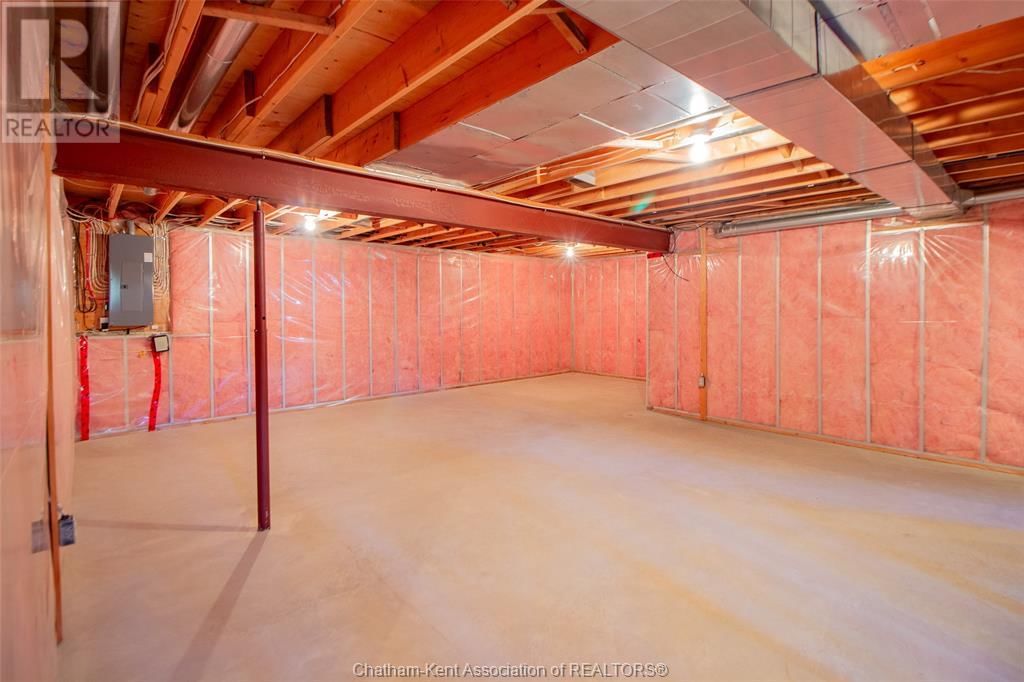 3 CROCUS COURT Image 30