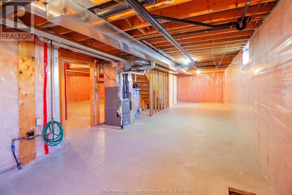 3 CROCUS COURT Image 31