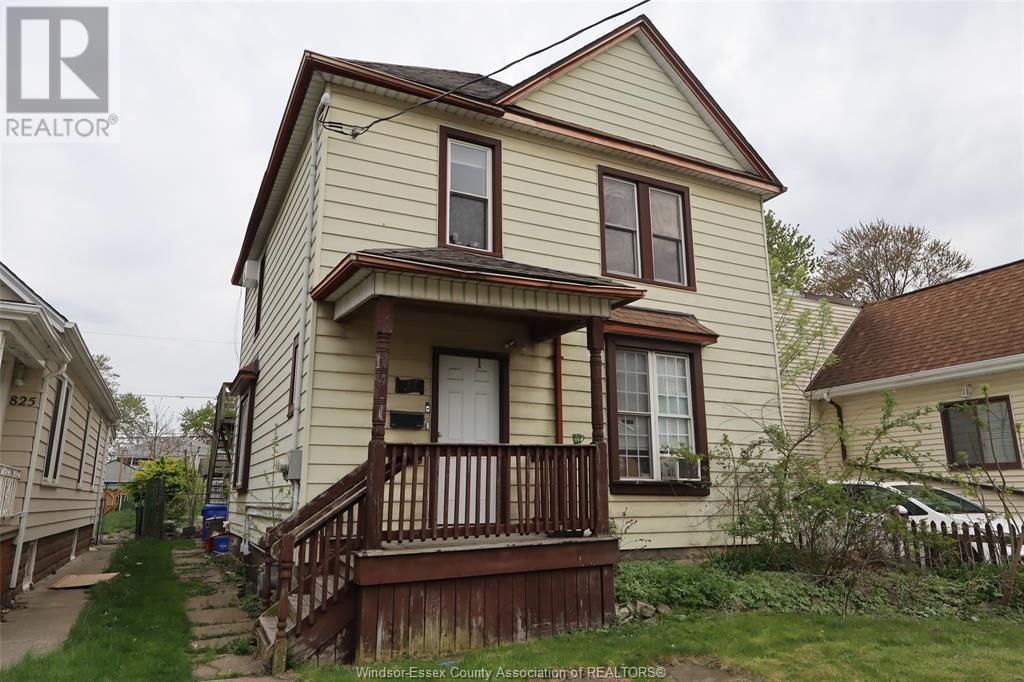 817 CHATHAM STREET EAST Image 1