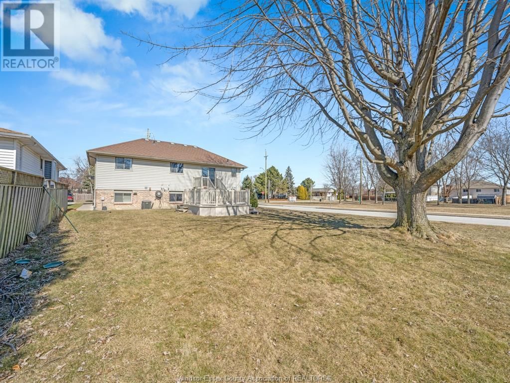 12751 ST. THOMAS STREET Image 13