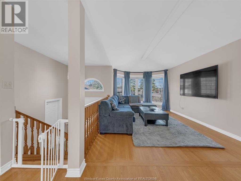 12751 ST. THOMAS STREET Image 16