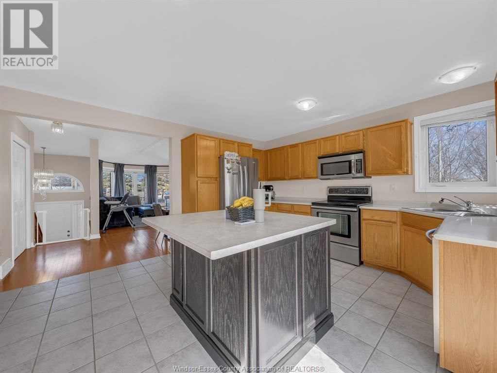 12751 ST. THOMAS STREET Image 19