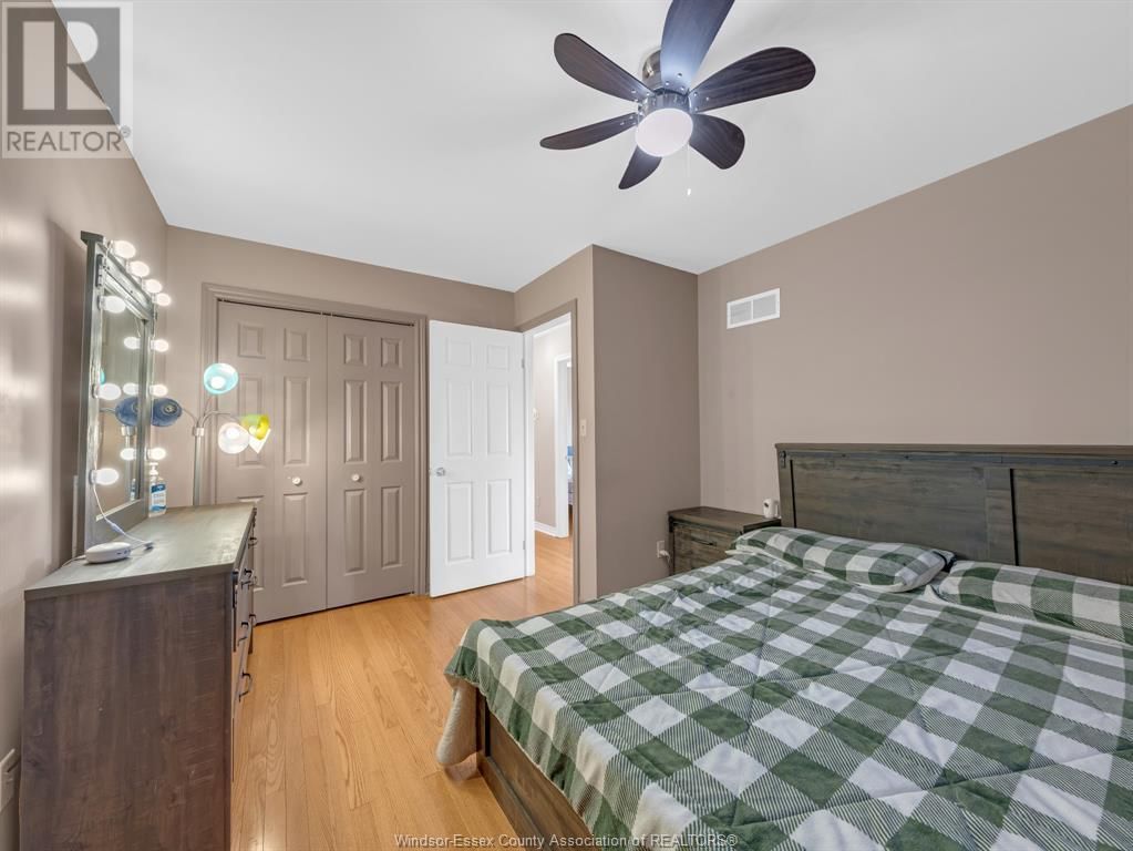 12751 ST. THOMAS STREET Image 26