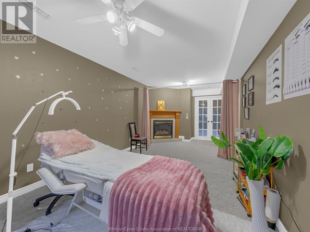 12751 ST. THOMAS STREET Image 31