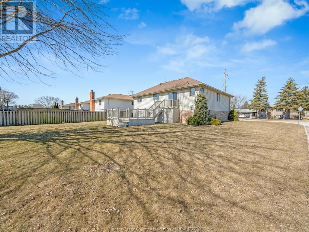 12751 ST. THOMAS STREET Image 9