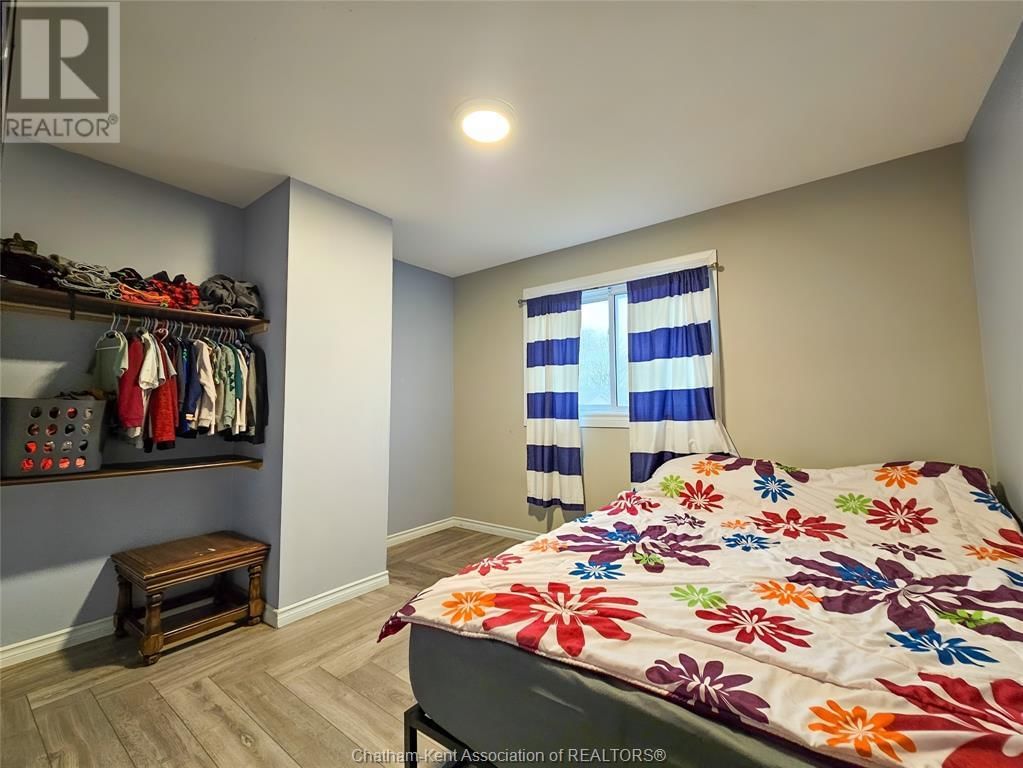 74 CHESTNUT DRIVE Image 21