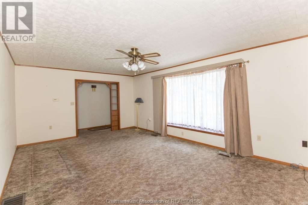 12 FREDA STREET Image 13