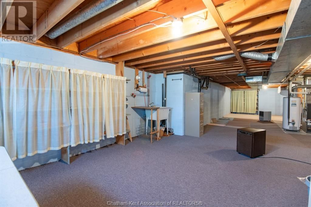 12 FREDA STREET Image 25