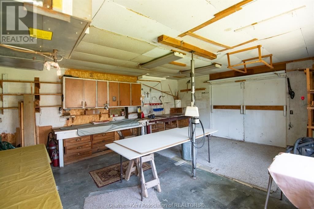 12 FREDA STREET Image 35