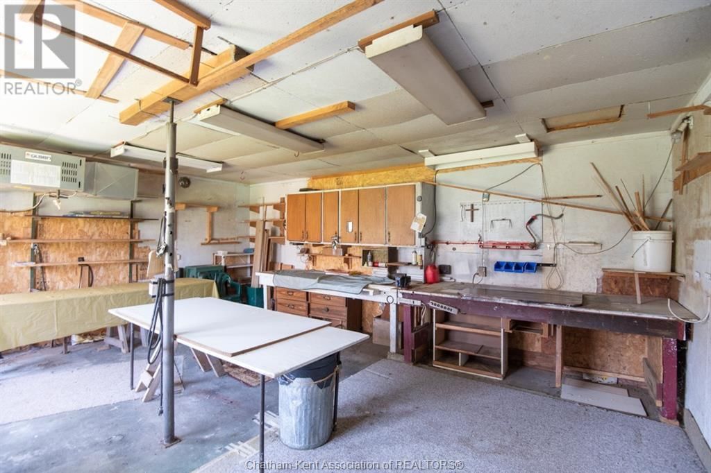 12 FREDA STREET Image 37
