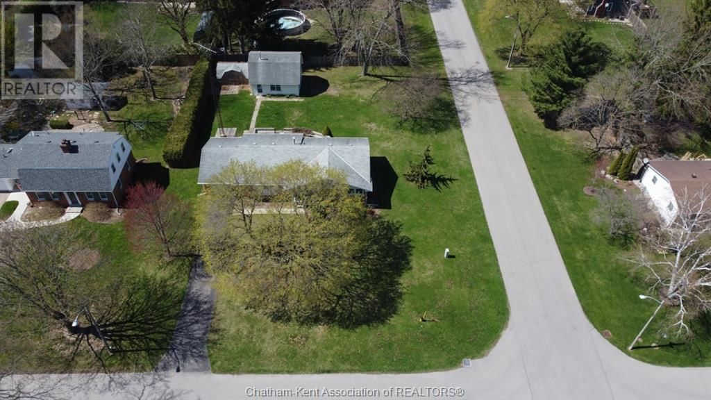 12 FREDA STREET Image 38