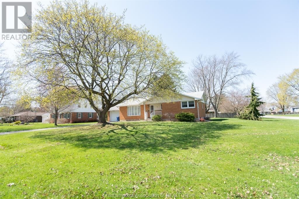 12 FREDA STREET Image 42