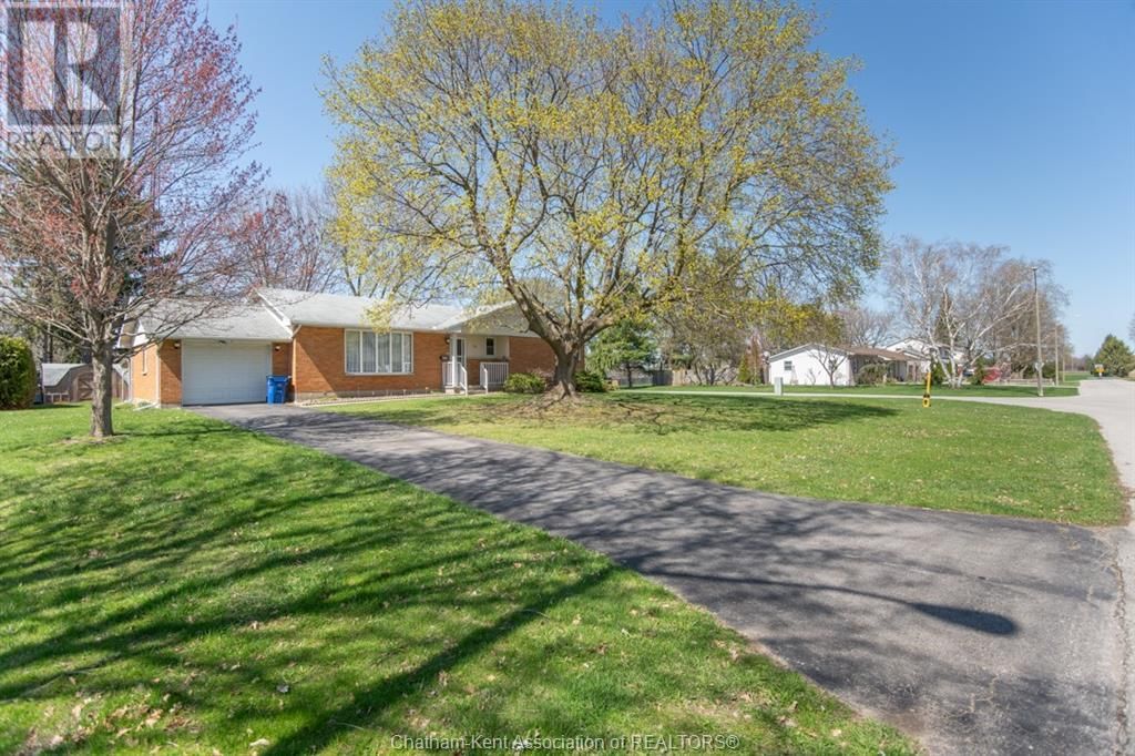 12 FREDA STREET Image 49
