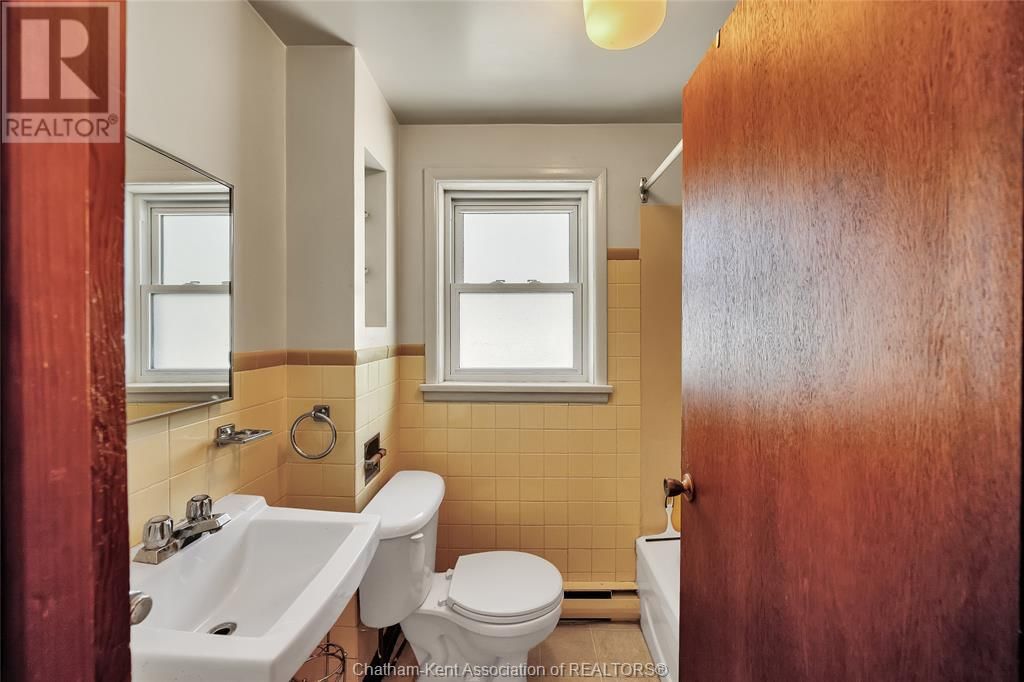 224-228 LACROIX STREET Image 20