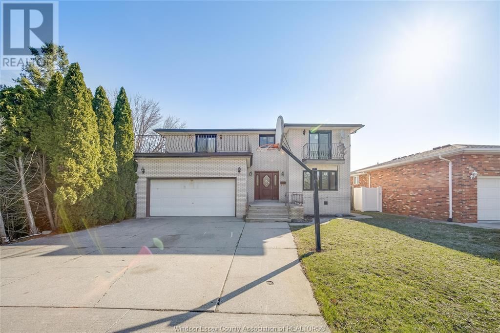 3130 CLEMENCEAU BOULEVARD Image 1