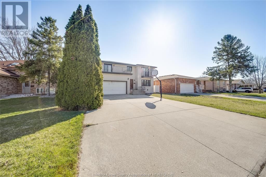 3130 CLEMENCEAU BOULEVARD Image 2