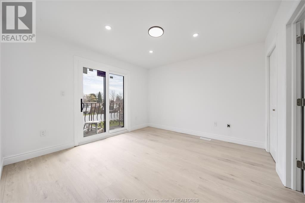 3130 CLEMENCEAU BOULEVARD Image 36