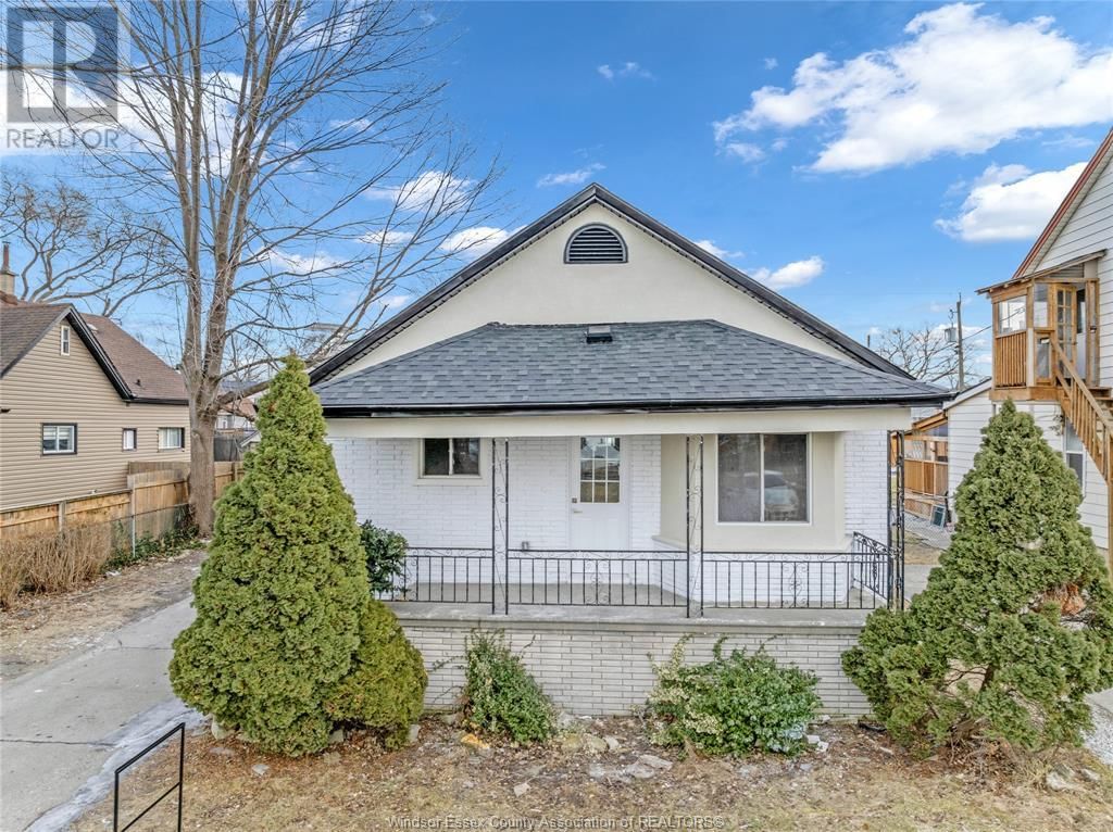 2 - 847 CHATHAM STREET Image 2