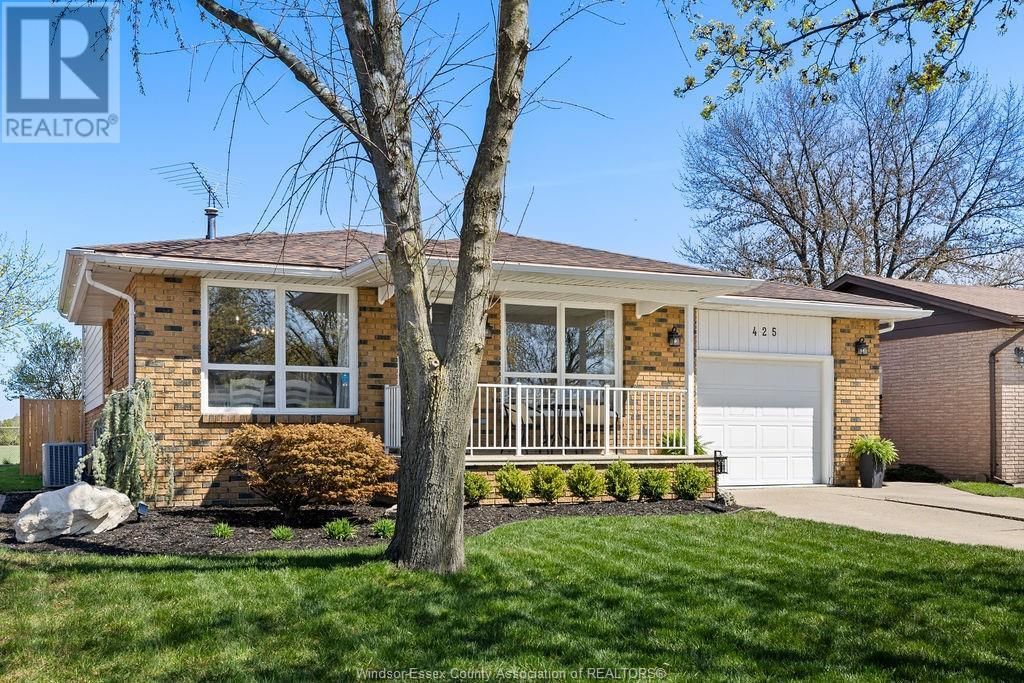 425 CHAMPLAIN COURT Image 2