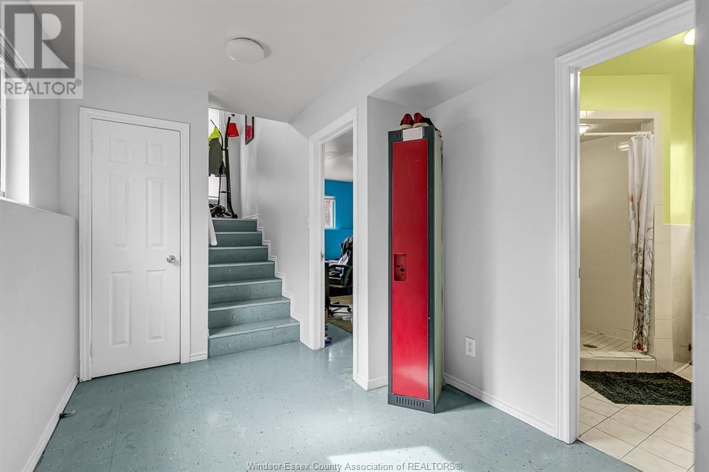 926 CALIFORNIA AVENUE Image 17
