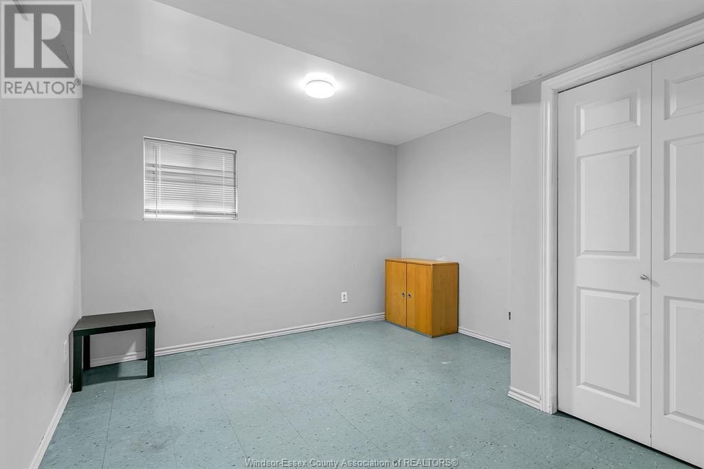 926 CALIFORNIA AVENUE Image 21