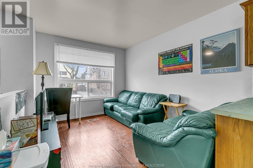 926 CALIFORNIA AVENUE Image 5