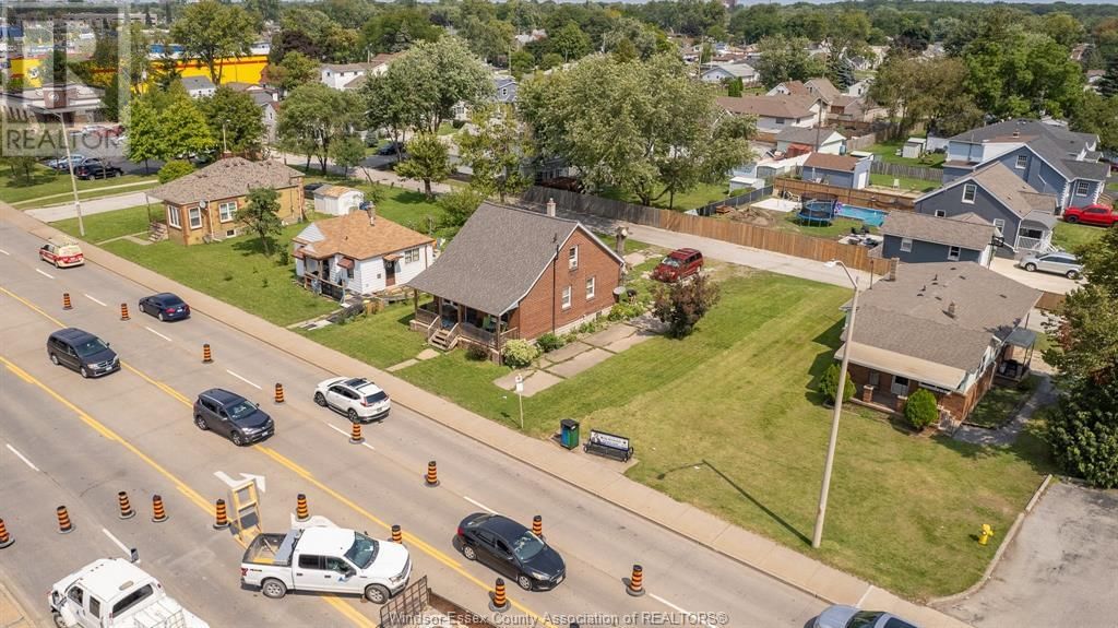 2656, 2664 HOWARD AVENUE Image 4