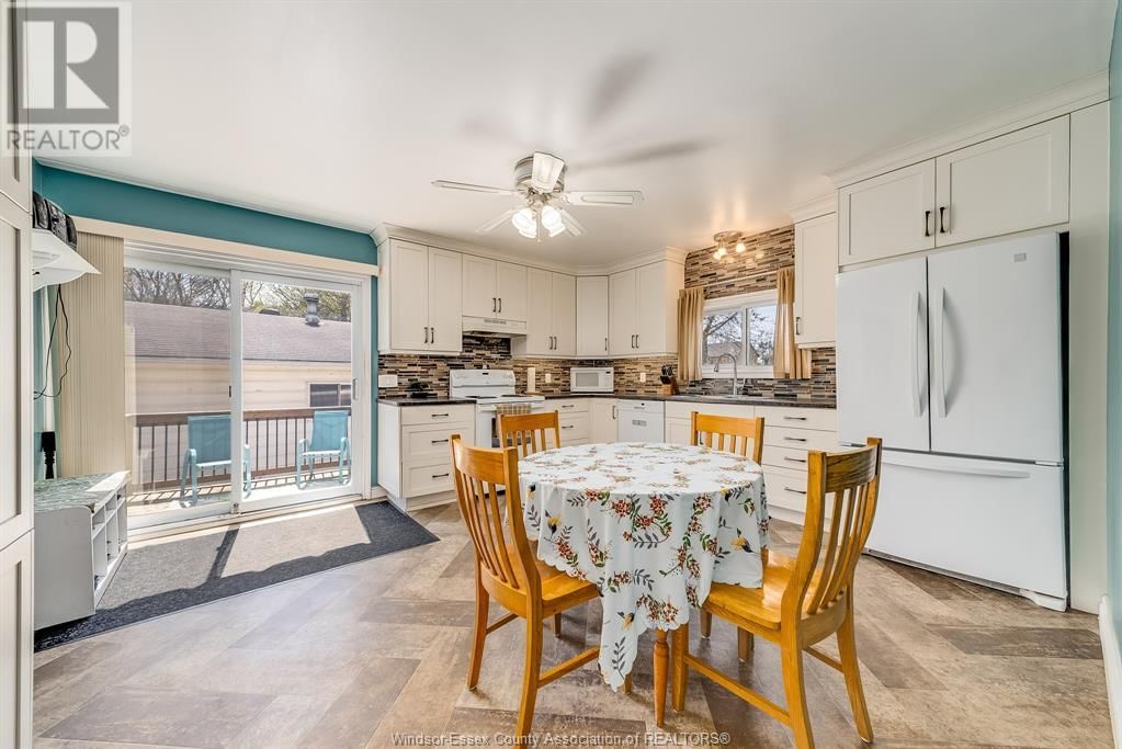 790 MAPLE AVENUE Image 21