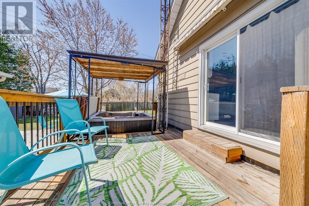 790 MAPLE AVENUE Image 40
