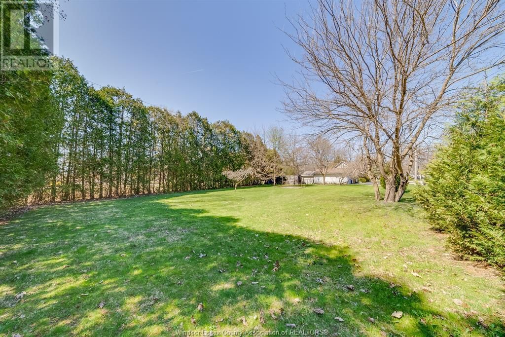 790 MAPLE AVENUE Image 47