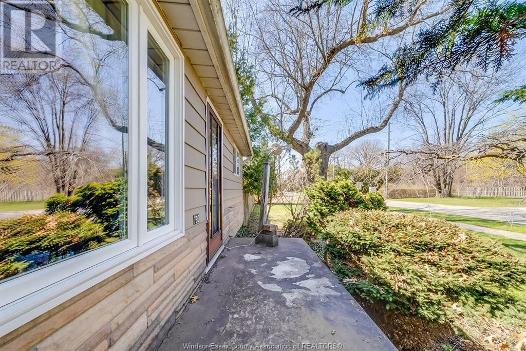 790 MAPLE AVENUE Image 7
