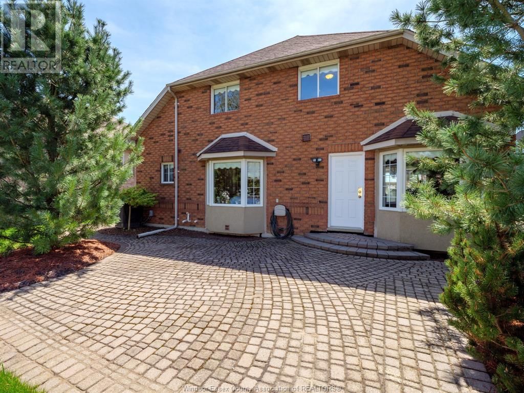 4832 SOUTHWOOD LAKES BOULEVARD Image 16