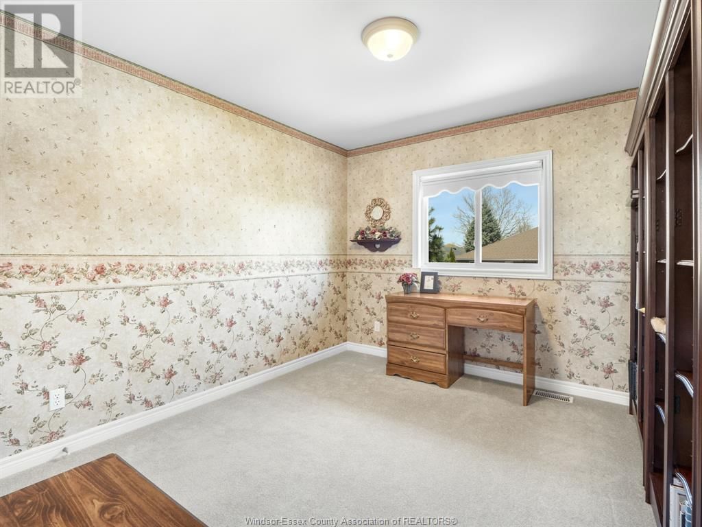 4832 SOUTHWOOD LAKES BOULEVARD Image 24