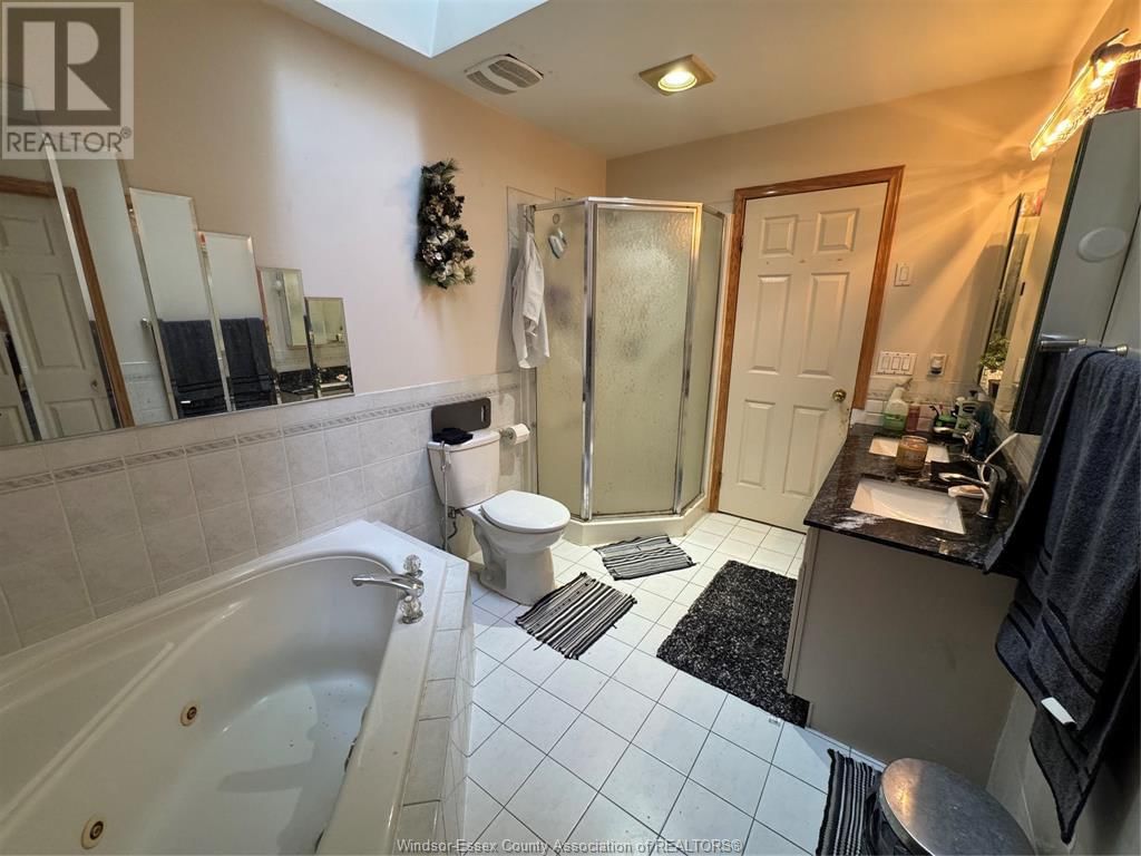 2636 FLEMING COURT Image 18