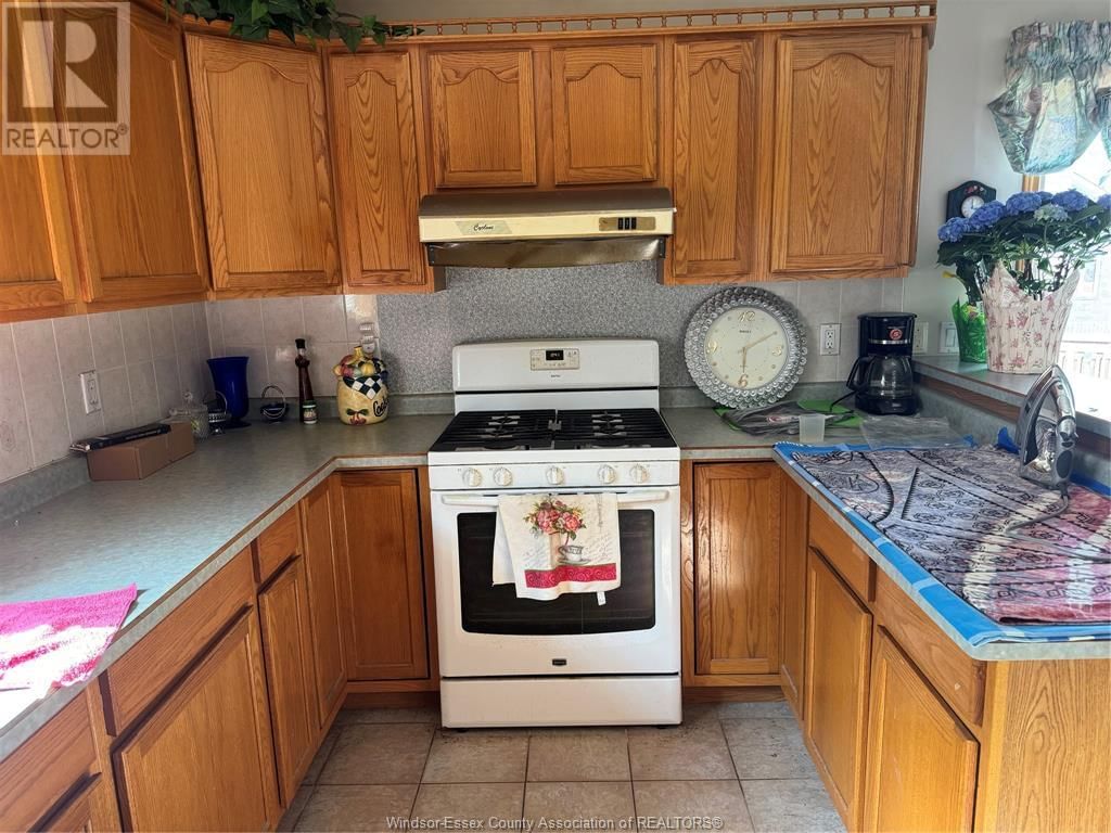 2636 FLEMING COURT Image 8