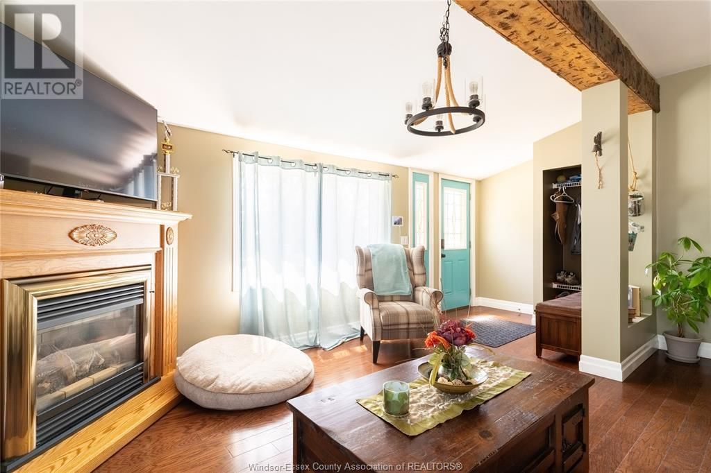 49 RIVERVIEW Image 11