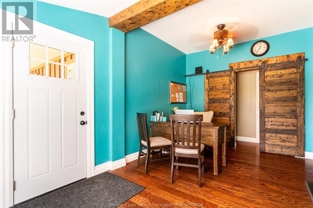 49 RIVERVIEW Image 23
