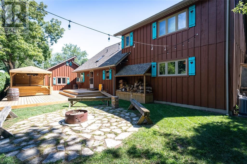 49 RIVERVIEW Image 34