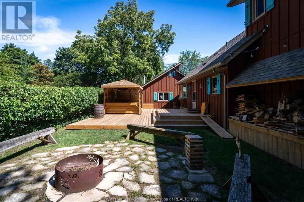 49 RIVERVIEW Image 35